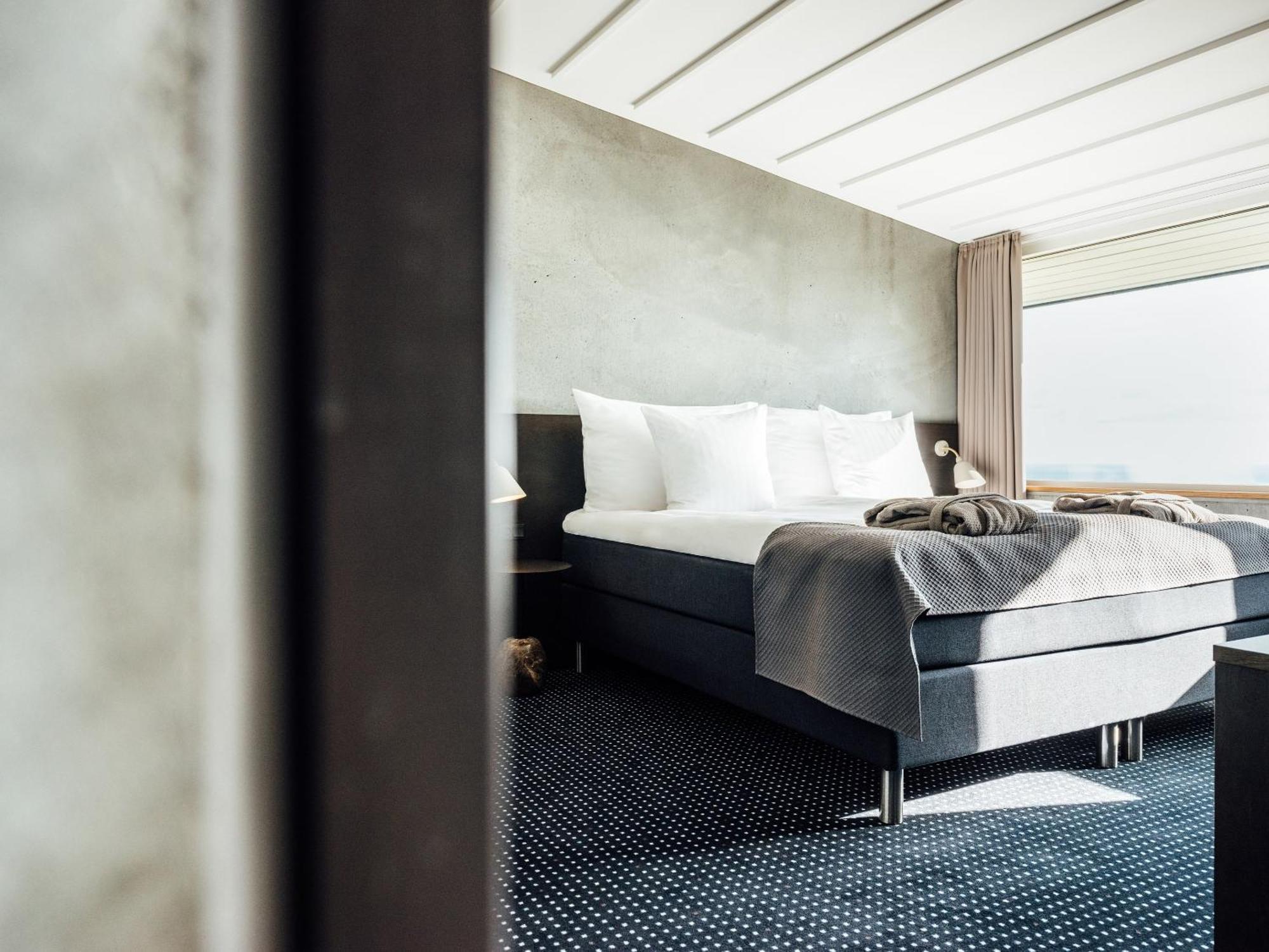 Hotel Foroyar Tórshavn Zewnętrze zdjęcie