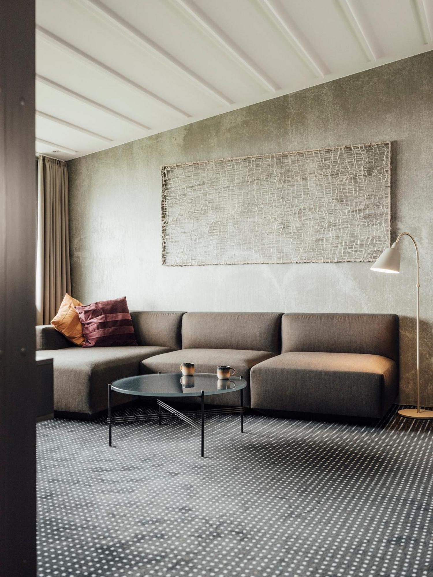 Hotel Foroyar Tórshavn Zewnętrze zdjęcie